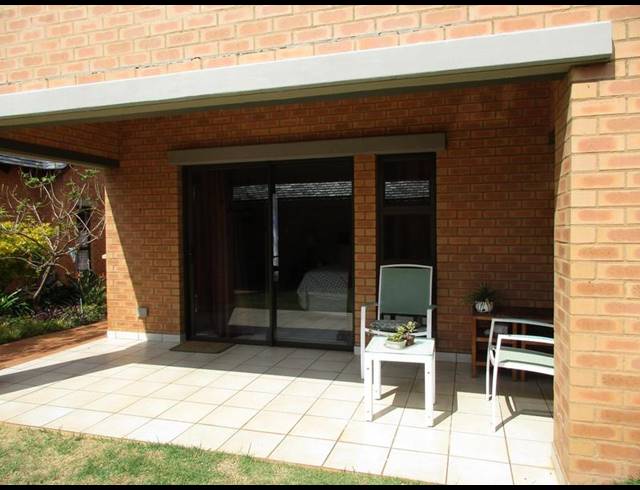 1 BEDROOM TOWNHOUSE FOR SALE IN RETIRE AT MIDSTREAM